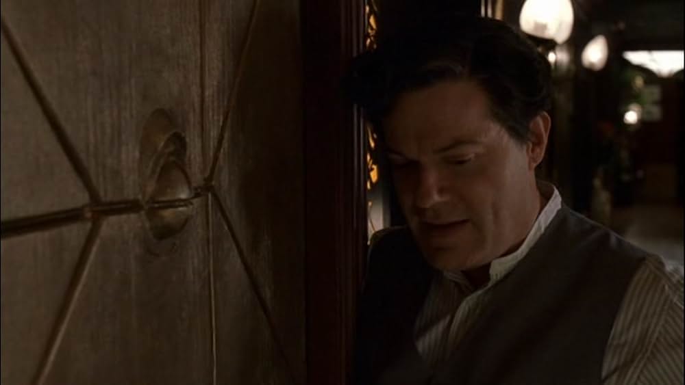 ブロンドと柩の謎の画像