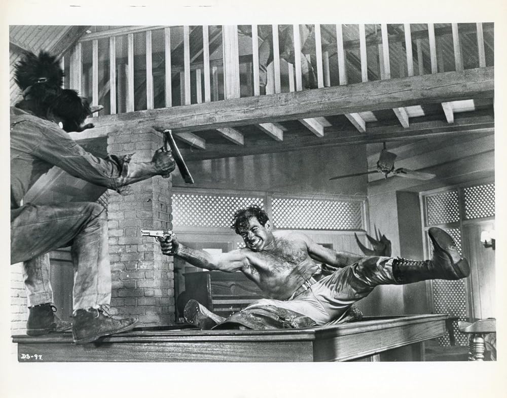 「戦争プロフェッショナル」ロッド・テイラーの画像