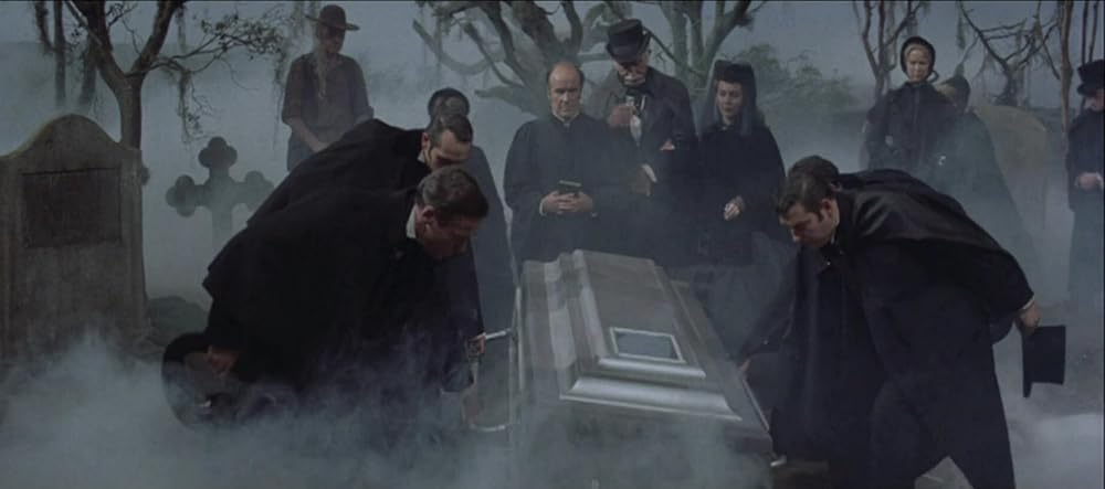 姦婦の生き埋葬の画像