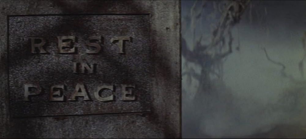 姦婦の生き埋葬の画像