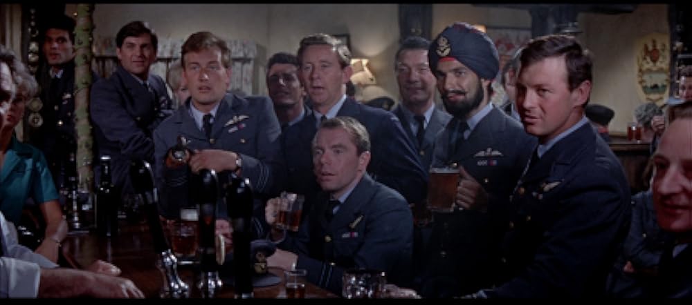 633爆撃隊の画像