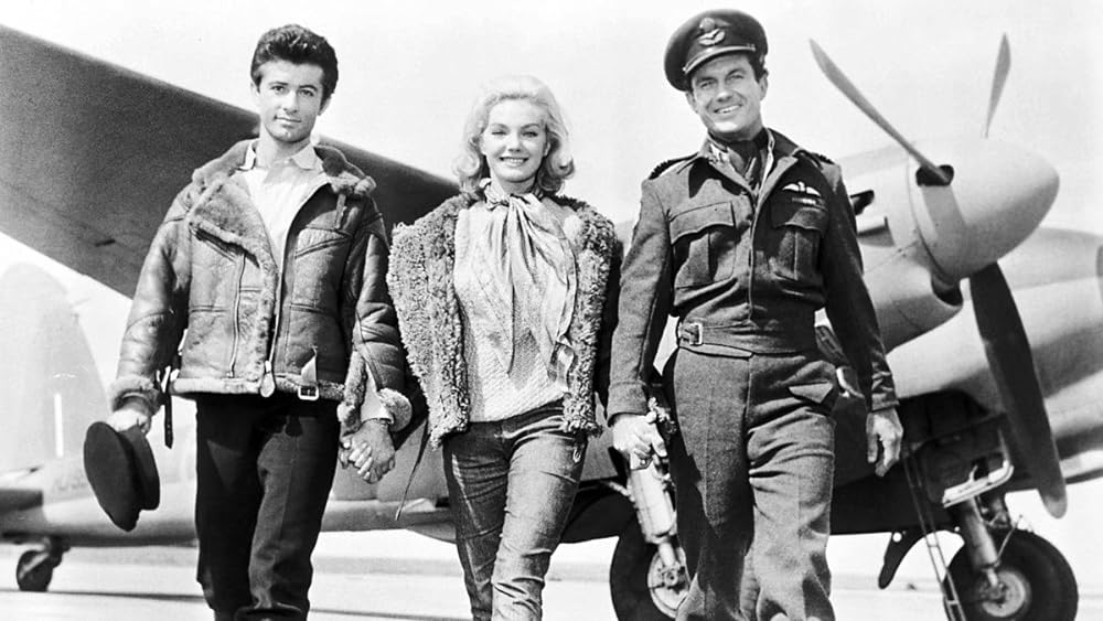 「633爆撃隊」ジョージ・チャキリス & マリア・ペルシー & クリフ・ロバートソンの画像