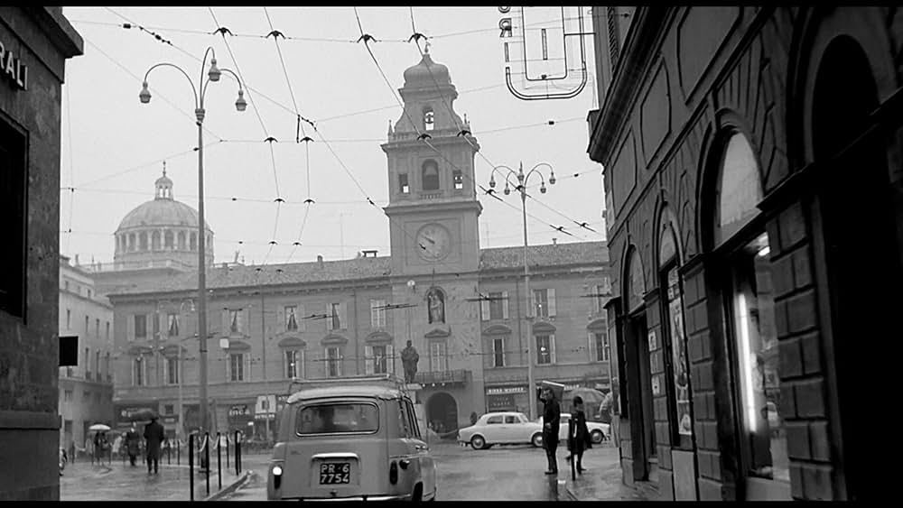 革命前夜の画像