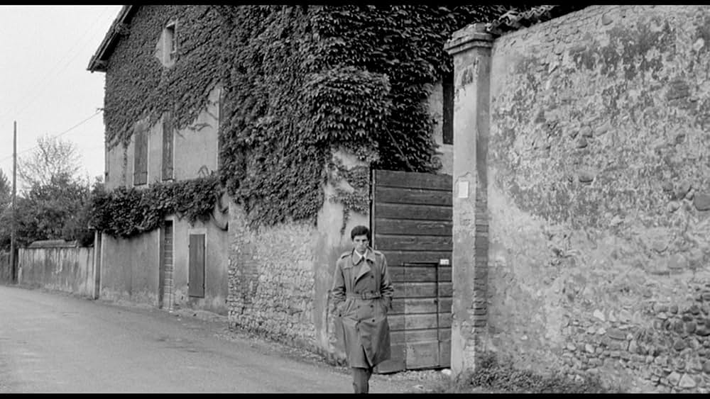 革命前夜の画像