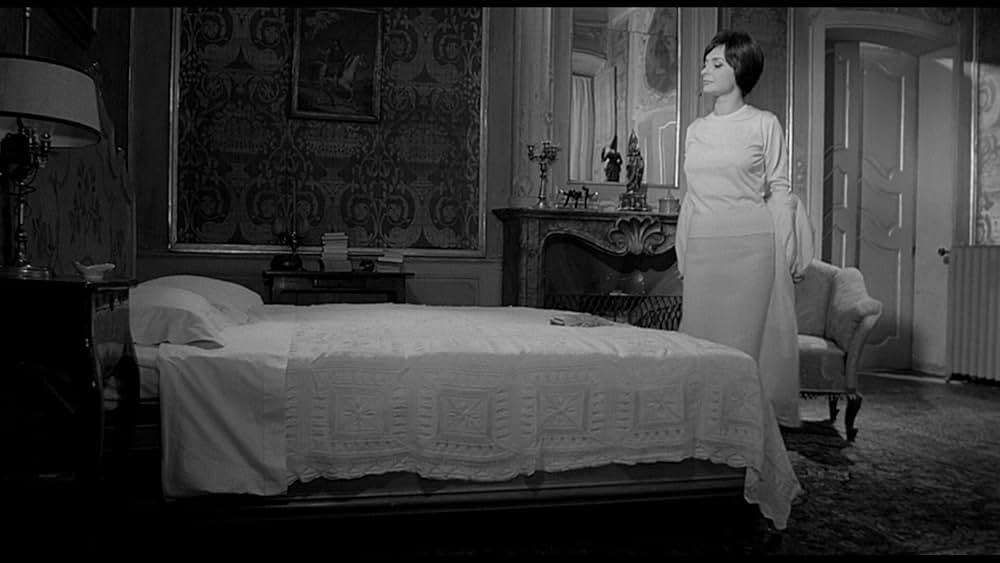 革命前夜の画像