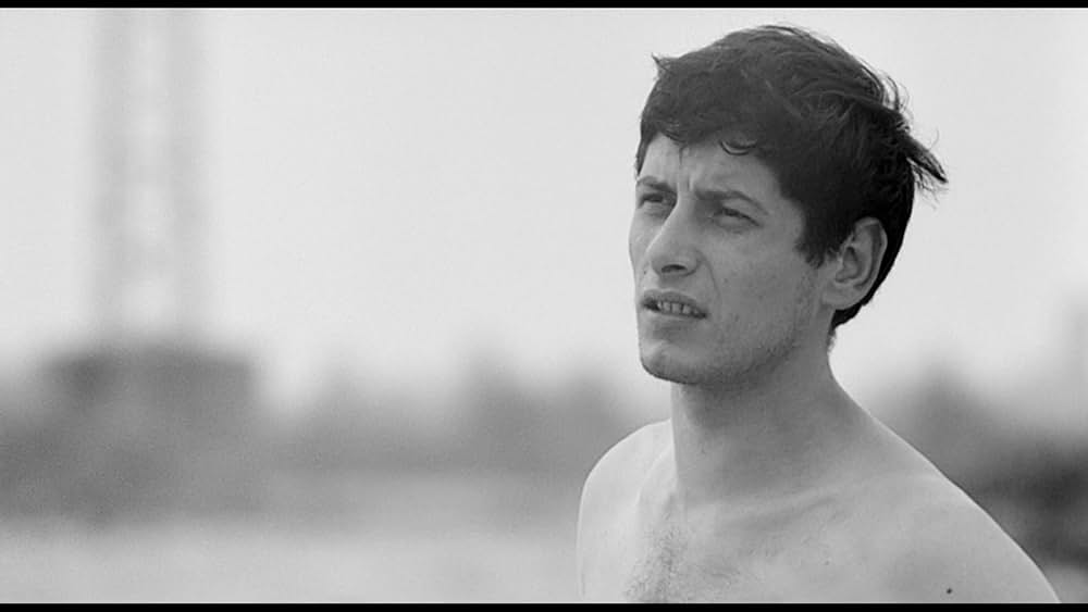 革命前夜の画像