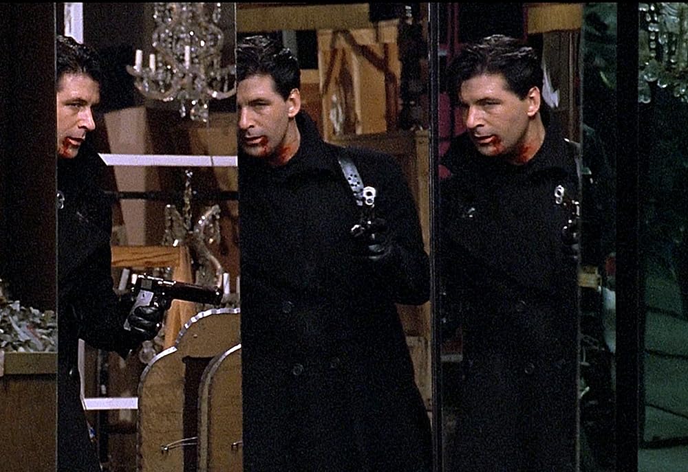 「シャドー」アレック・ボールドウィンの画像