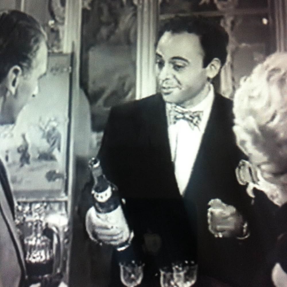 絶壁の彼方にの画像