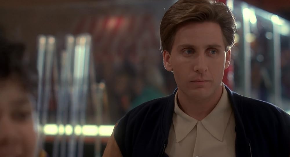 「飛べないアヒル」エミリオ・エステベスの画像