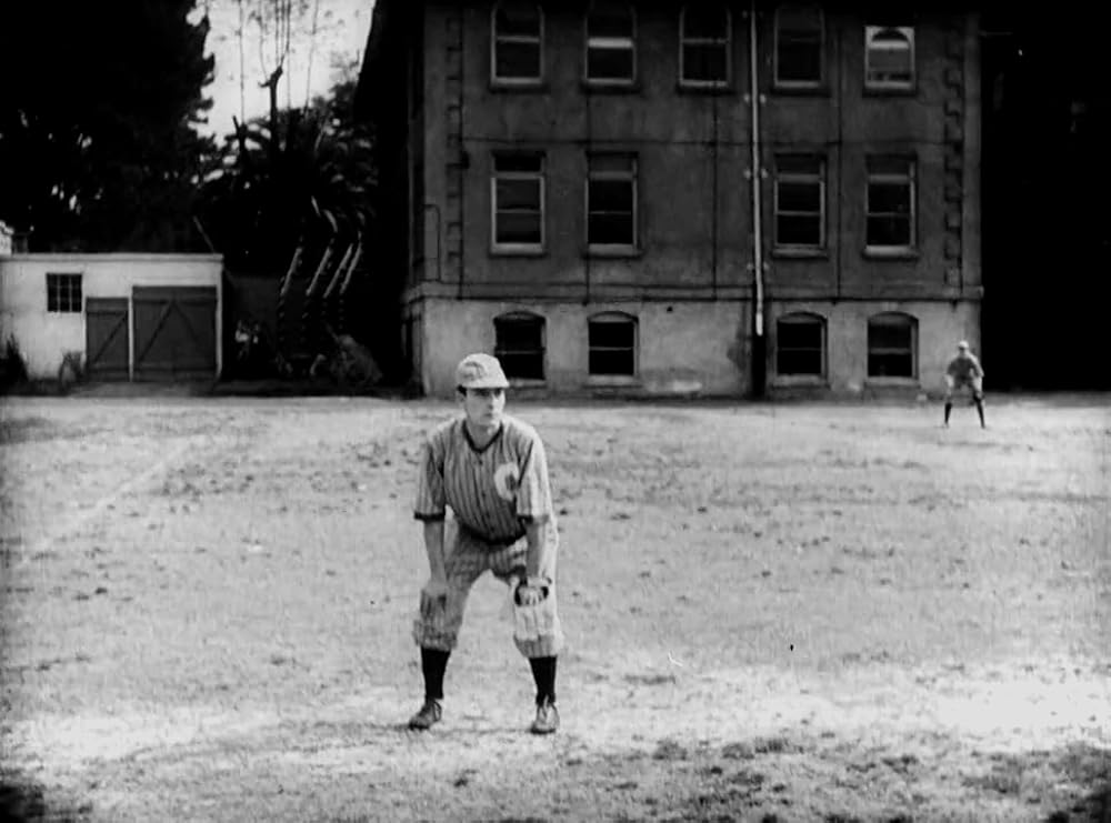 「キートンの大学生／キートンのカレッジ・ライフ」バスター・キートンの画像