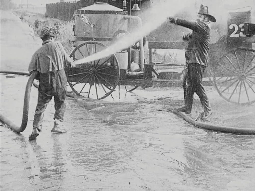 チャップリンの消防士の画像