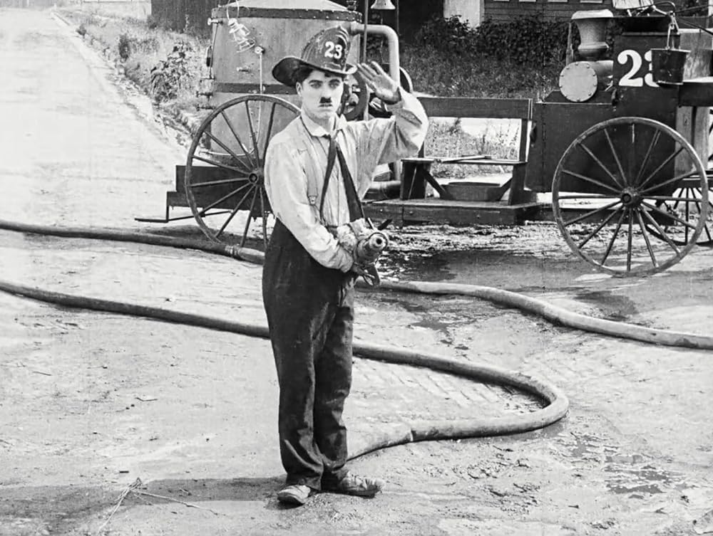 チャップリンの消防士の画像