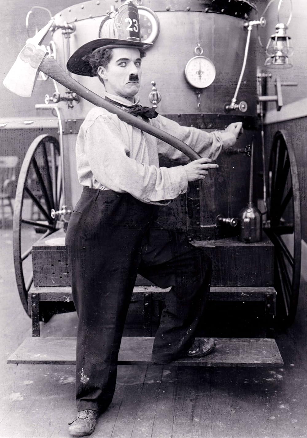 「チャップリンの消防士」チャールズ・スペンサー・チャップリンの画像