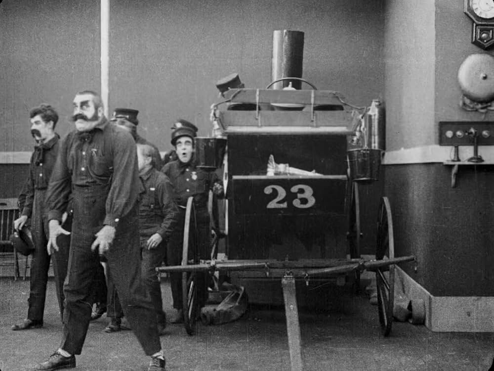 チャップリンの消防士の画像