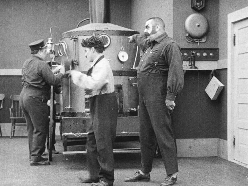 チャップリンの消防士の画像