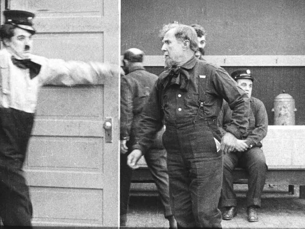 チャップリンの消防士の画像