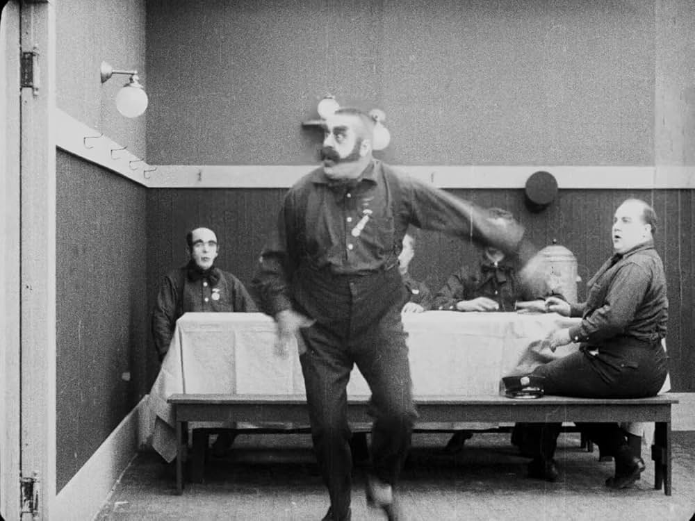 チャップリンの消防士の画像