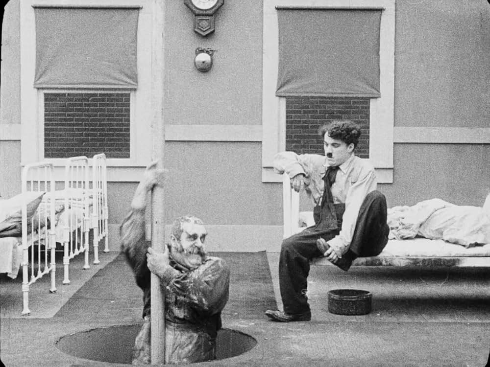 チャップリンの消防士の画像