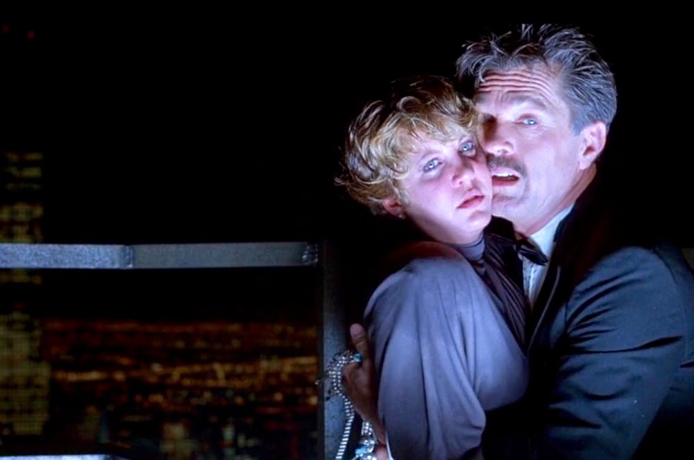 「ポルターガイスト3／少女の霊に捧ぐ…」ナンシー・アレン & トム・スケリットの画像