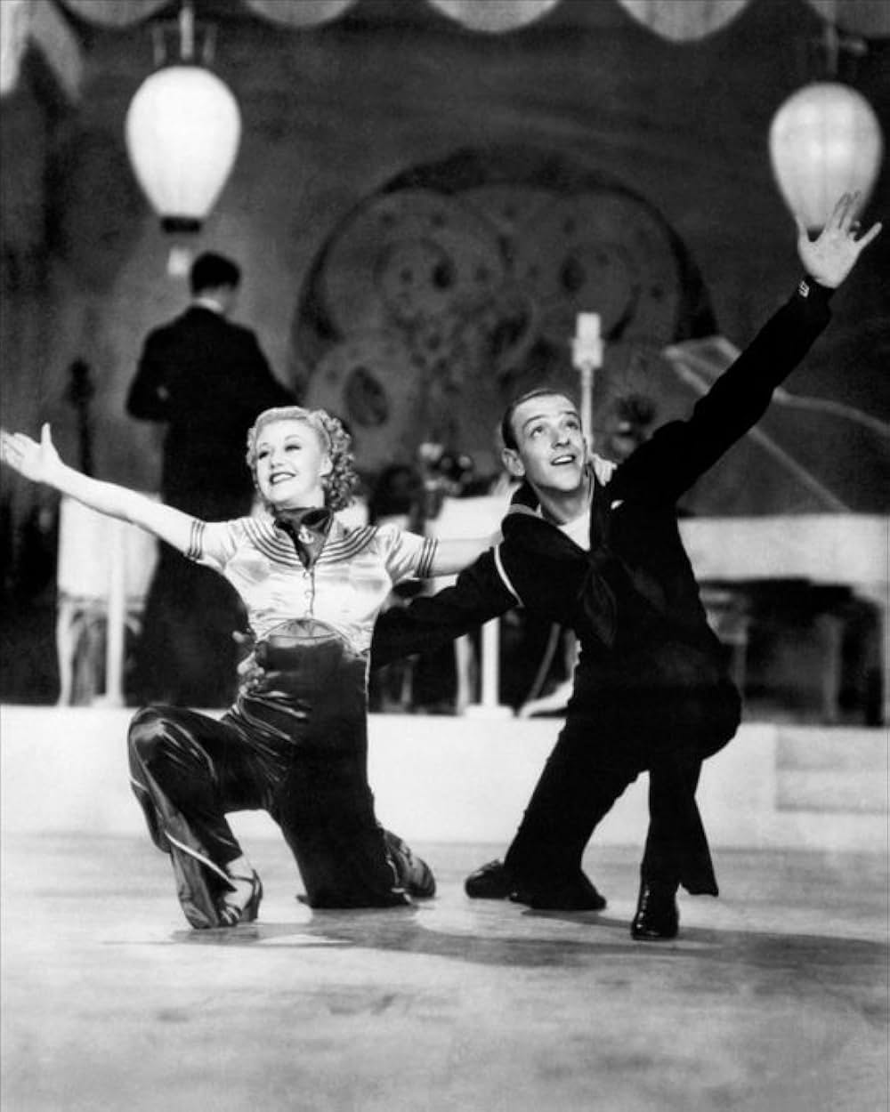 艦隊を追っての画像