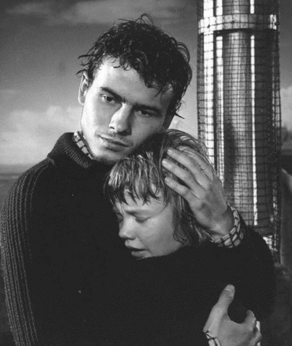 追いつめられて…の画像