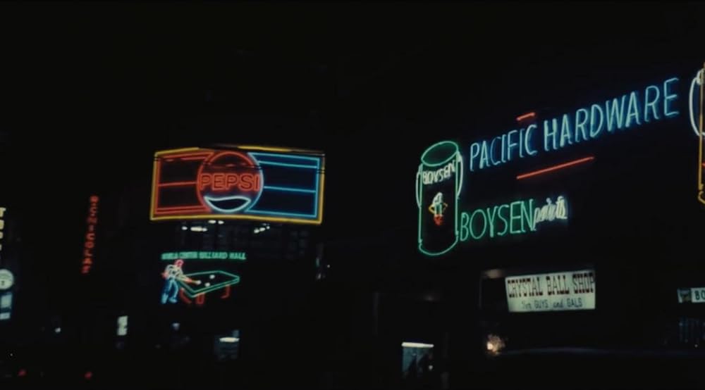 マニラ・光る爪の画像