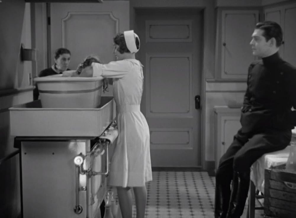 夜の看護婦の画像