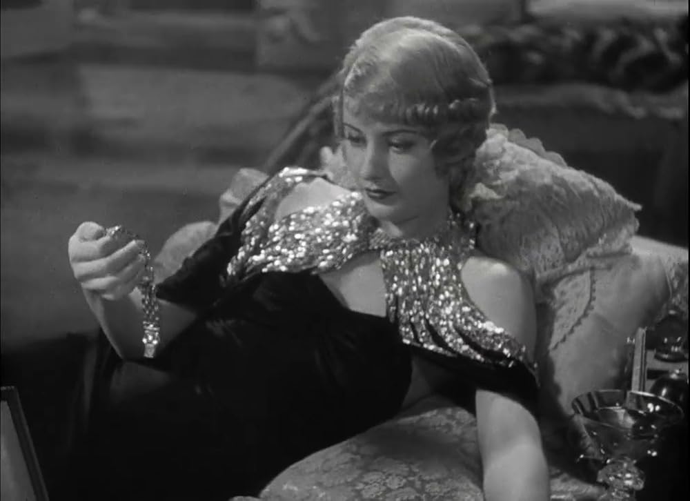 紅唇罪ありの画像