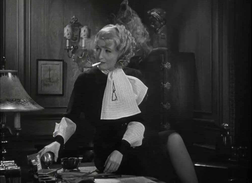 紅唇罪ありの画像