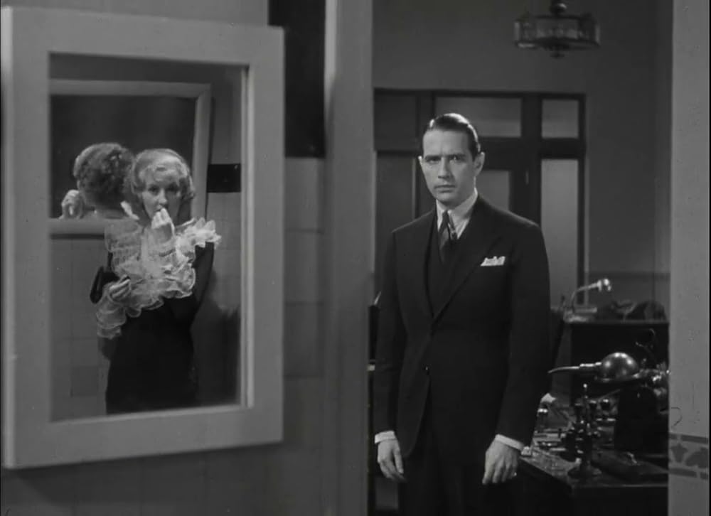 紅唇罪ありの画像