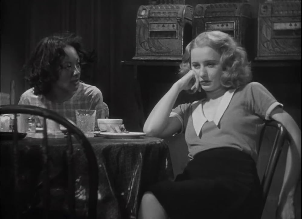 紅唇罪ありの画像