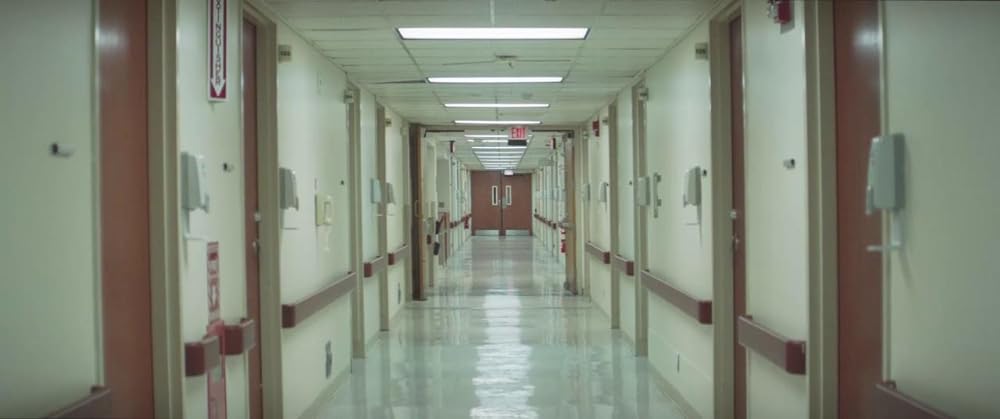 The Strange Ones（原題）の画像