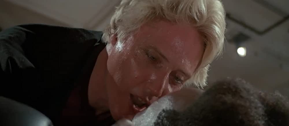 「007／美しき獲物たち」クリストファー・ウォーケン & グレイス・ジョーンズの画像