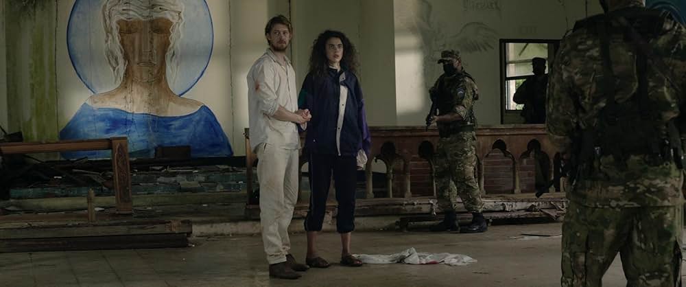 Stars at Noon（原題）の画像