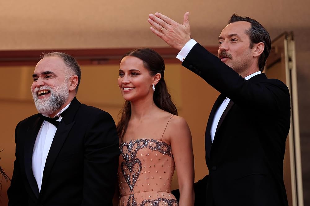 ファイアーブランド ヘンリー８世最後の妻の画像