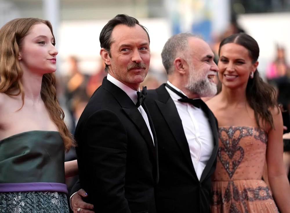 ファイアーブランド ヘンリー８世最後の妻の画像