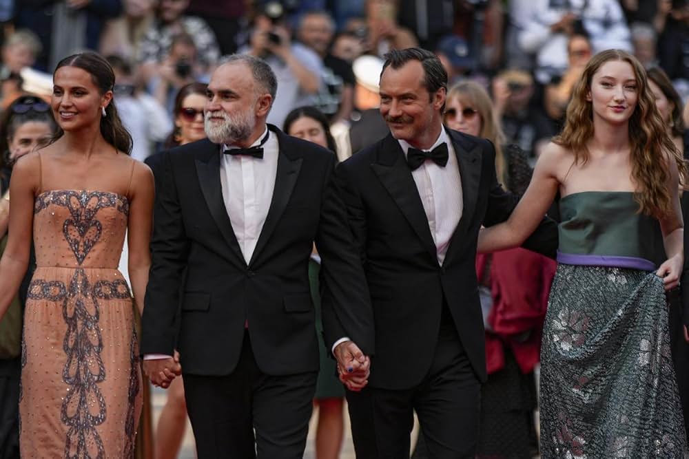 ファイアーブランド ヘンリー８世最後の妻の画像