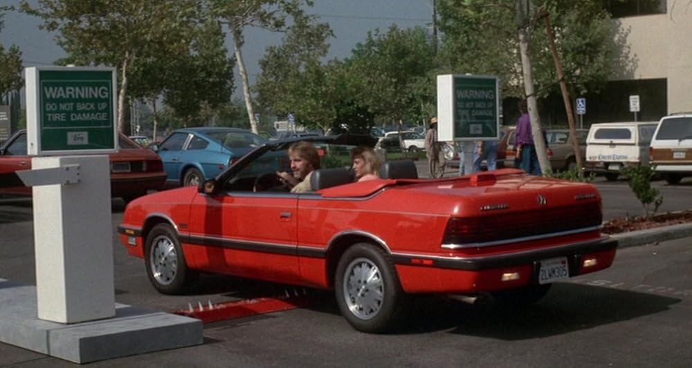 裸の十字架を持つ男／エクソシストフォーエバーの画像