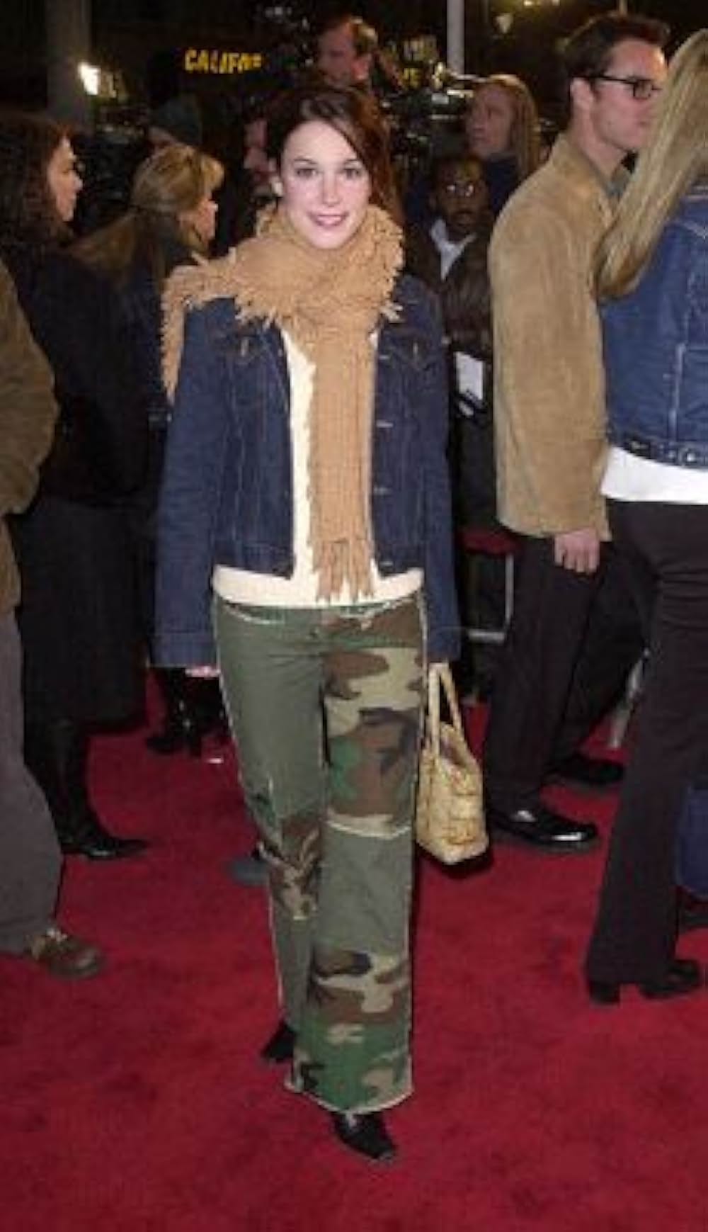 マテリアル・ウーマンの画像