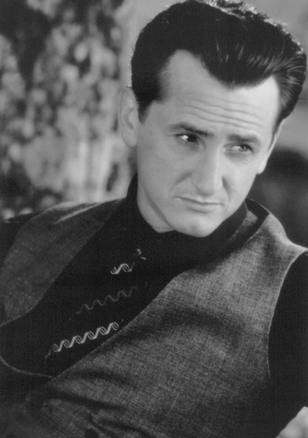 真夜中の銃声の画像