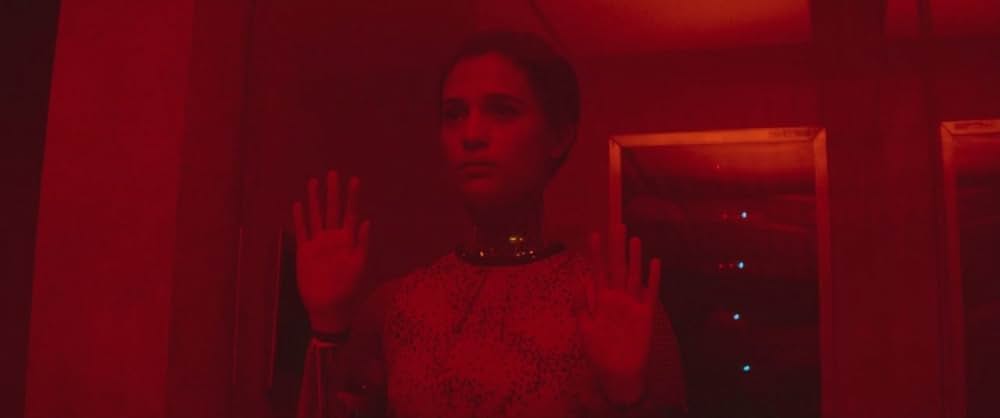 エクス・マキナの画像