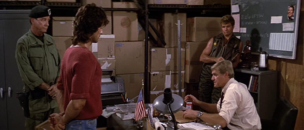 「ランボー／怒りの脱出」シルベスター・スタローン & リチャード・クレンナ & マーティン・コーブ & チャールズ・ネイピアの画像