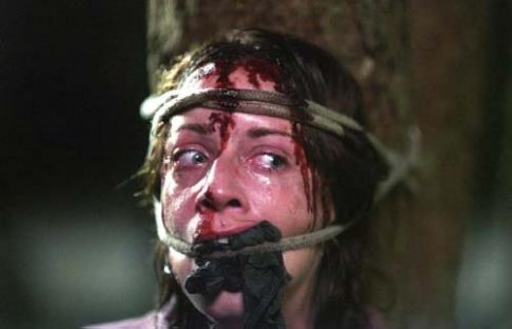 サヴァイヴ 殺戮の森の画像