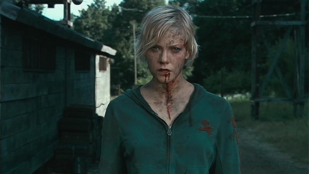 サヴァイヴ 殺戮の森の画像