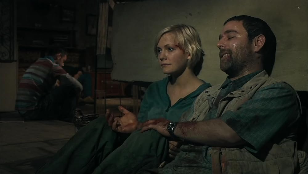 サヴァイヴ 殺戮の森の画像