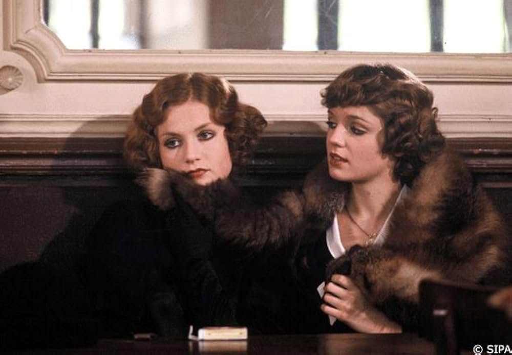 ヴィオレット・ノジエールの画像