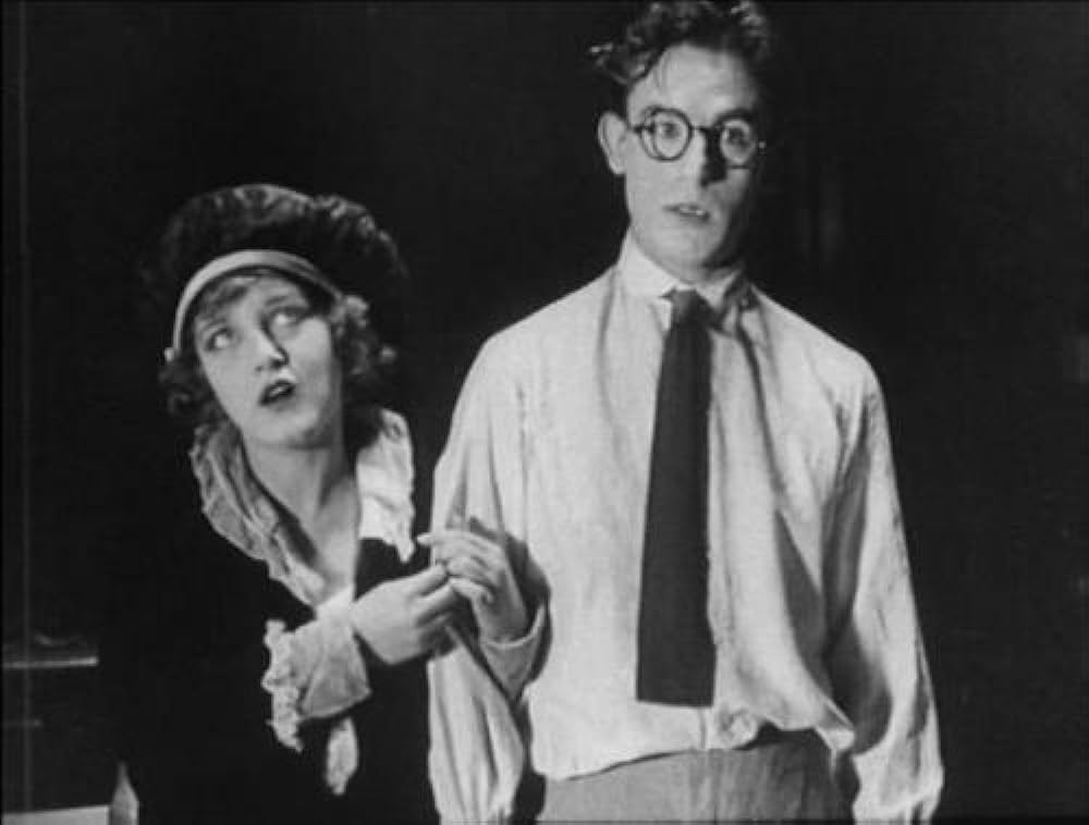 ロイドの化物屋敷の画像