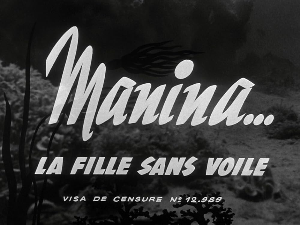 ビキニの裸女の画像