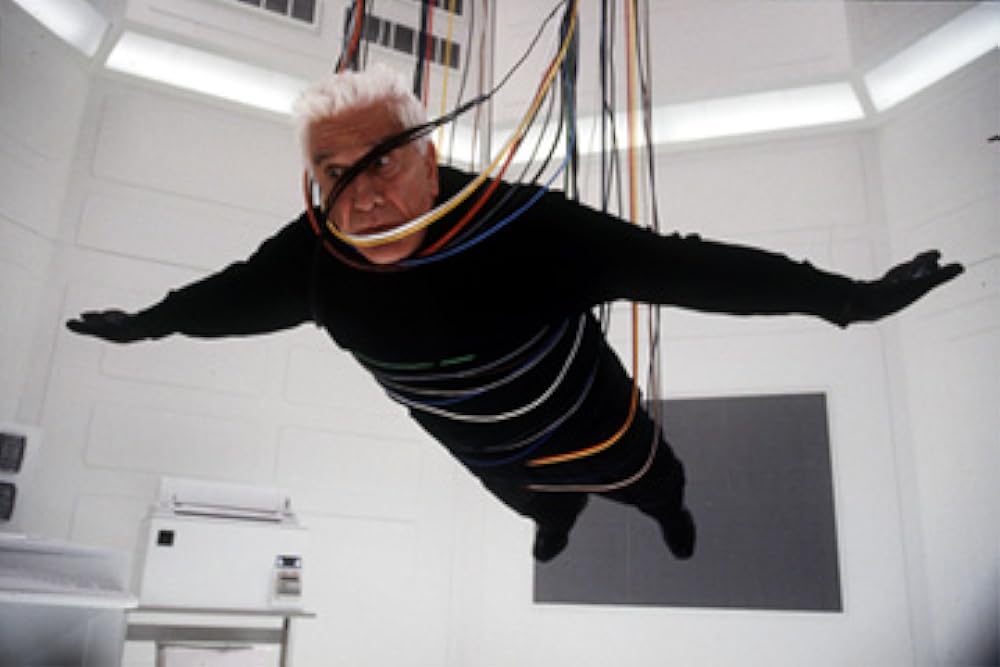 裸の銃（ガン）を持つ逃亡者の画像