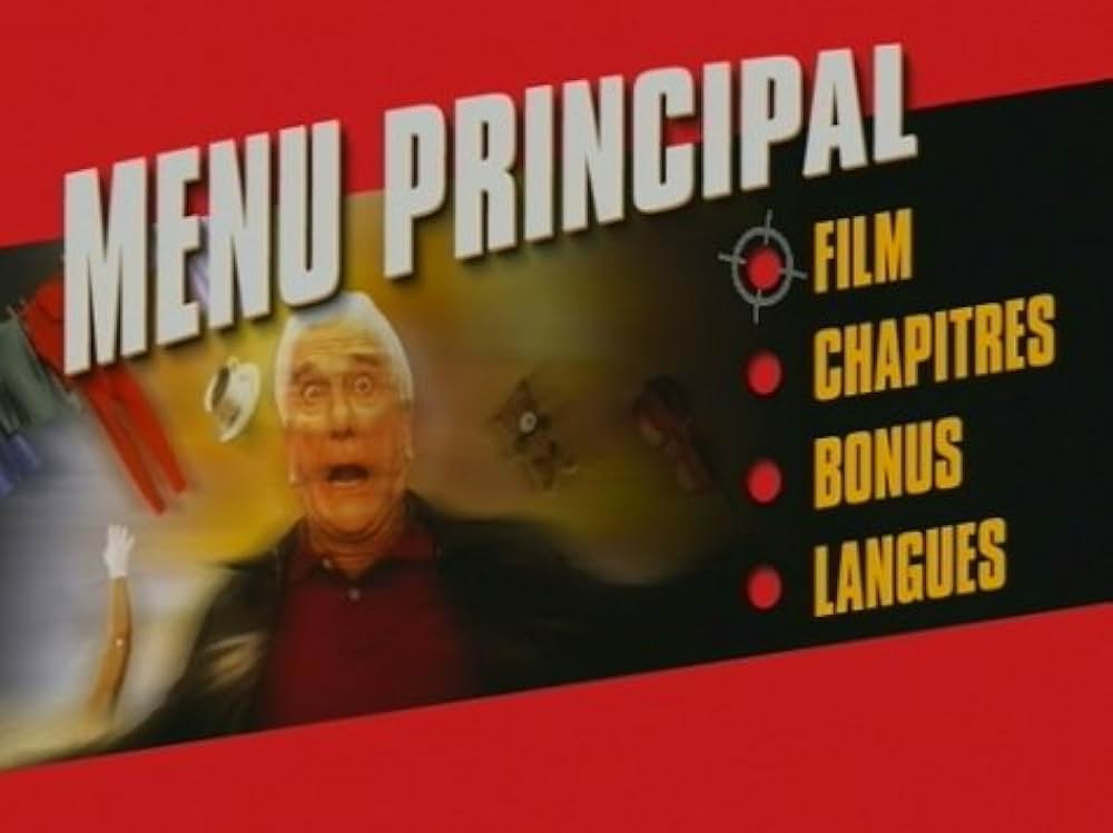 裸の銃（ガン）を持つ逃亡者の画像